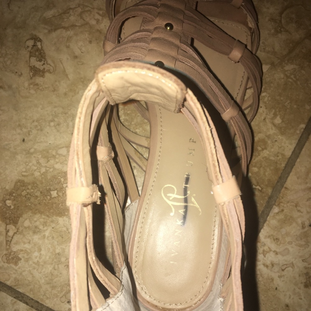 Ivanka Sandals 🌞 - Picture 6 of 8